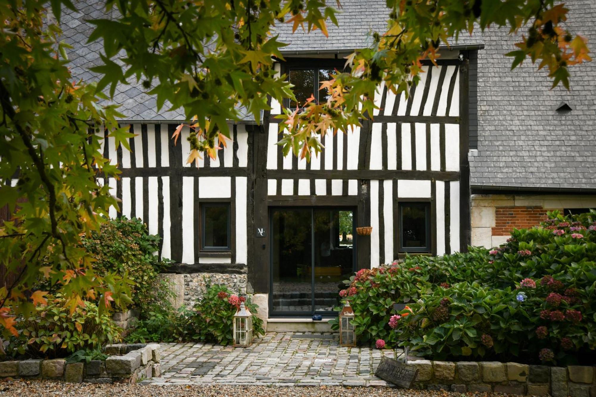 Le Manoir De La Campagne Hotel Yebleron Екстериор снимка
